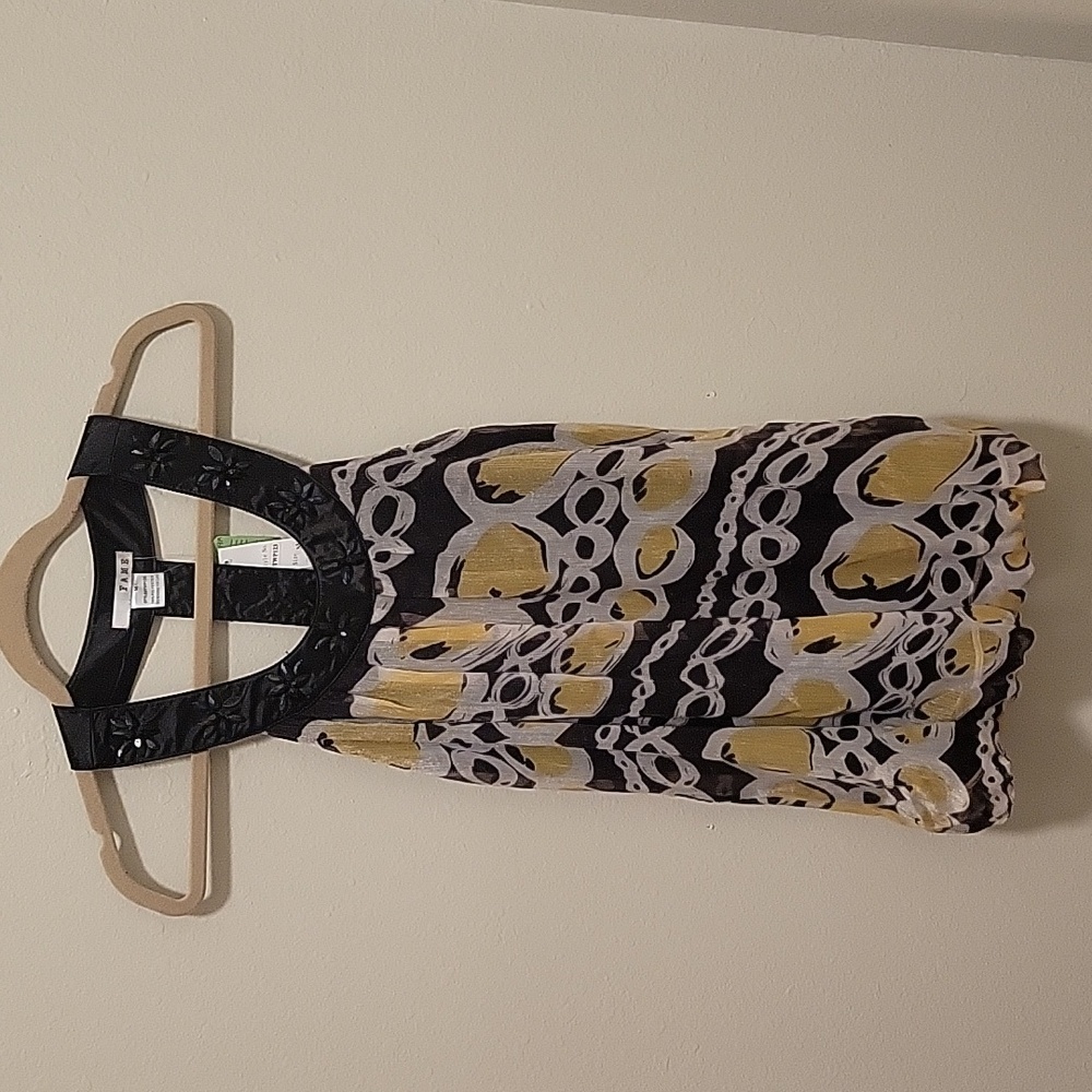 Sleeveless Shirt